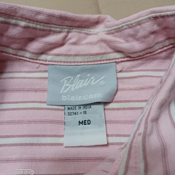 Pink stripped long sleeves blouse button down front - Picture 2 of 4